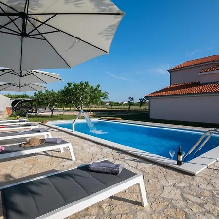In Privlaka With Sea View, Balcony, Air Conditioning, Wifi 3598-4 Apartment