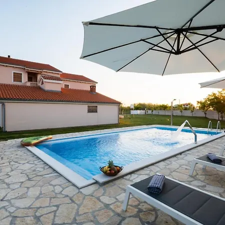 Apartment In Privlaka With Sea View, Balcony, Air Conditioning, Wifi 3598-4 Privlaka (Zadar)