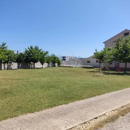In With Sea View, Balcony, Air Conditioning, Wifi 3598-4
