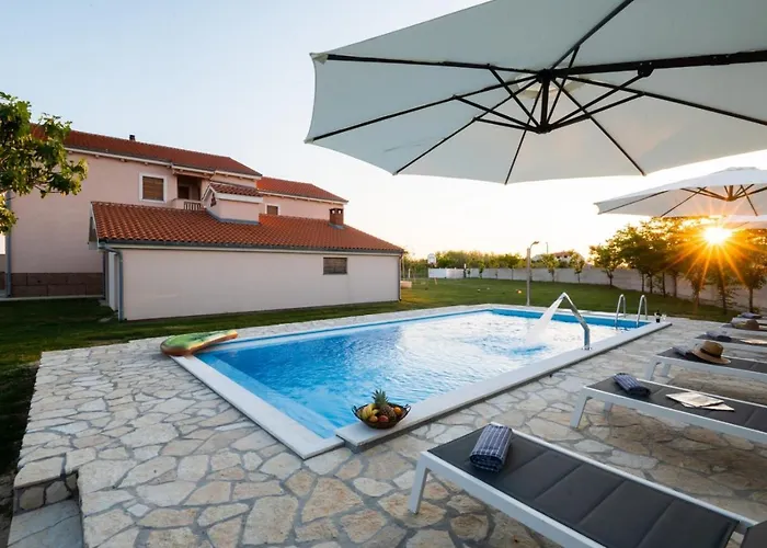 Apartmán In With Sea View, Balcony, Air Conditioning, Wifi 3598-4 Privlaka (Zadar)
