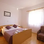 In With Sea View, Balcony, Air Conditioning, Wifi 3598-4 Lejlighed *