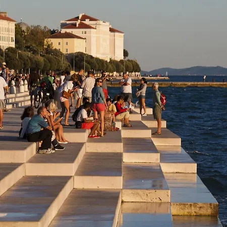 Apartman In With Sea View, Balcony, Air Conditioning, Wifi 3598-4