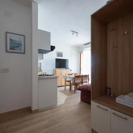 In With Sea View, Balcony, Air Conditioning, Wifi 3598-4 Apartamento *