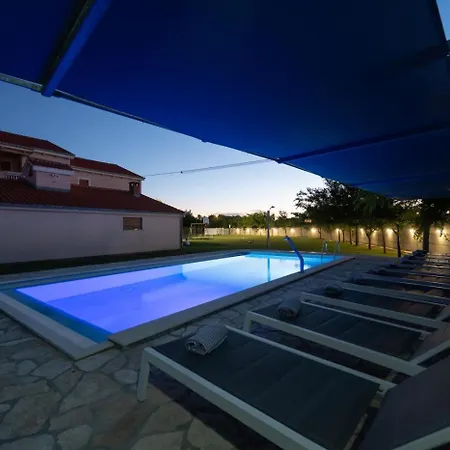 In With Sea View, Balcony, Air Conditioning, Wifi 3598-4 *
