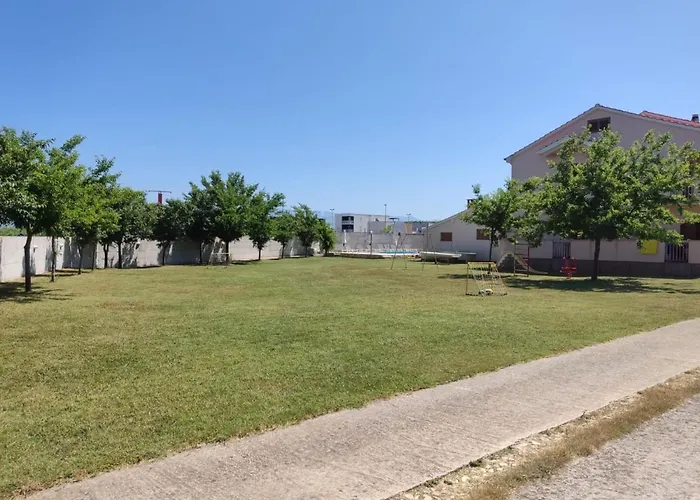 In With Sea View, Balcony, Air Conditioning, Wifi 3598-4
